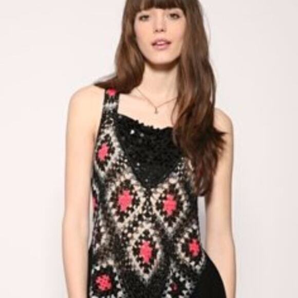 Free People Women's Black Granny Square Crochet Racerback Tank Top Size Small - Picture 3 of 12
